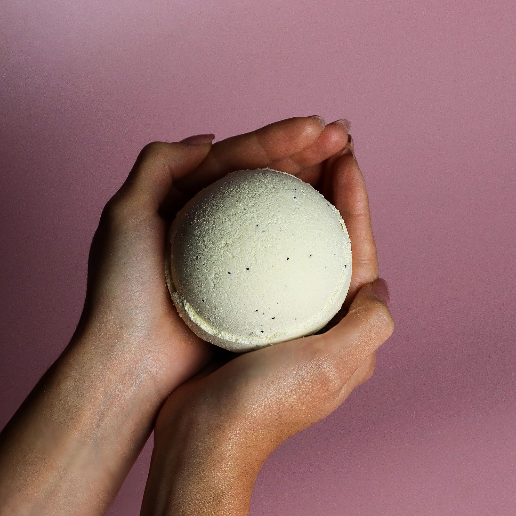 Simply Vanilla Bath Bomb